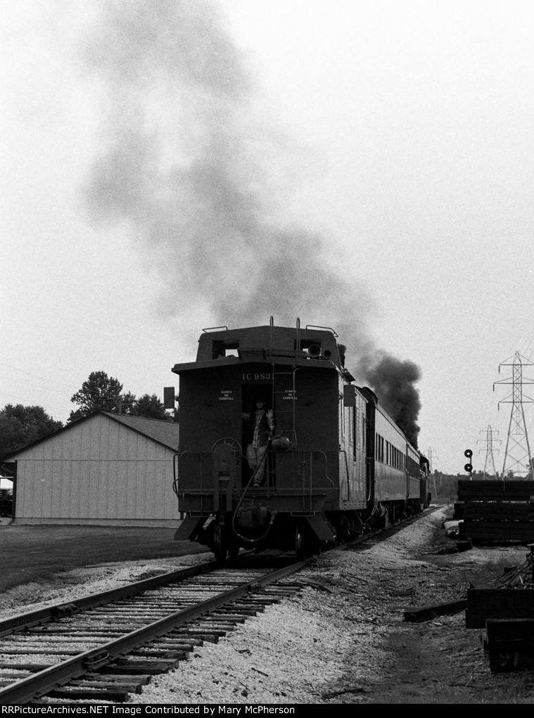 Southern Railway 401 at the Monticello Railway Museum